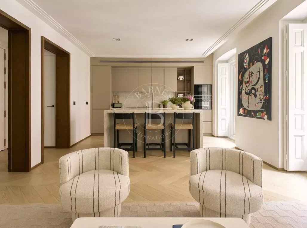 13122222b8ecd6fde4cef94f59e8af11 3b2f4772b5 1028 original - Attribut alt par défaut.