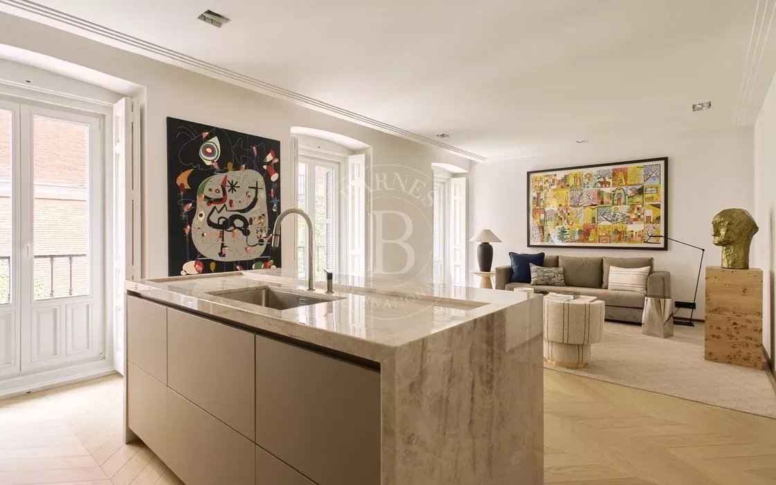 D3cd9f1e57d5c42353a7057941bd4fb7 f6473d7cb1 1121 original - Attribut alt par défaut.