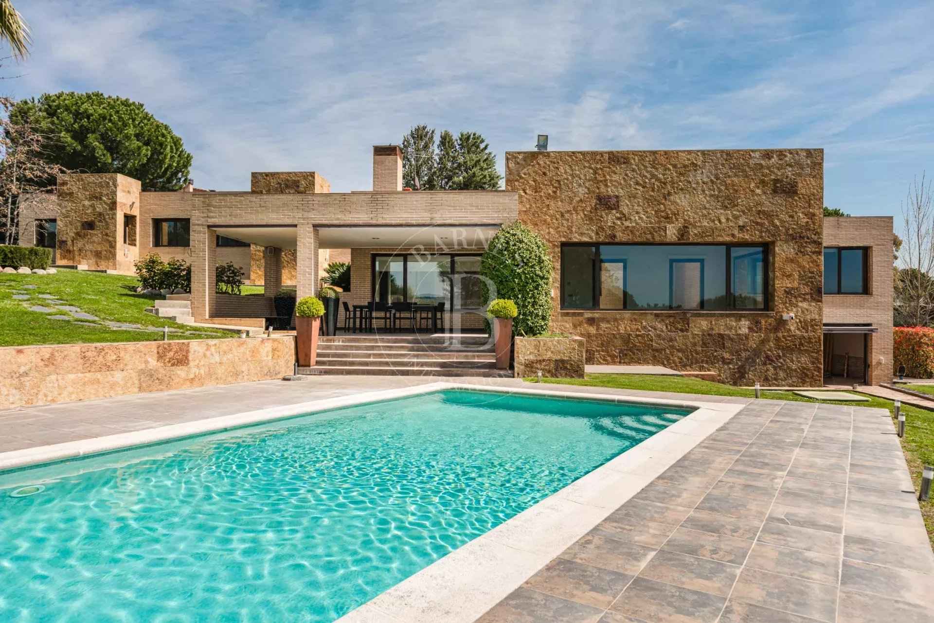 A3bdc00a5d197bee69ae9a9b8d23b702 bcfdcedaf9 1920 original - Translation missing: en.helpers.application.image_tag.default_alt