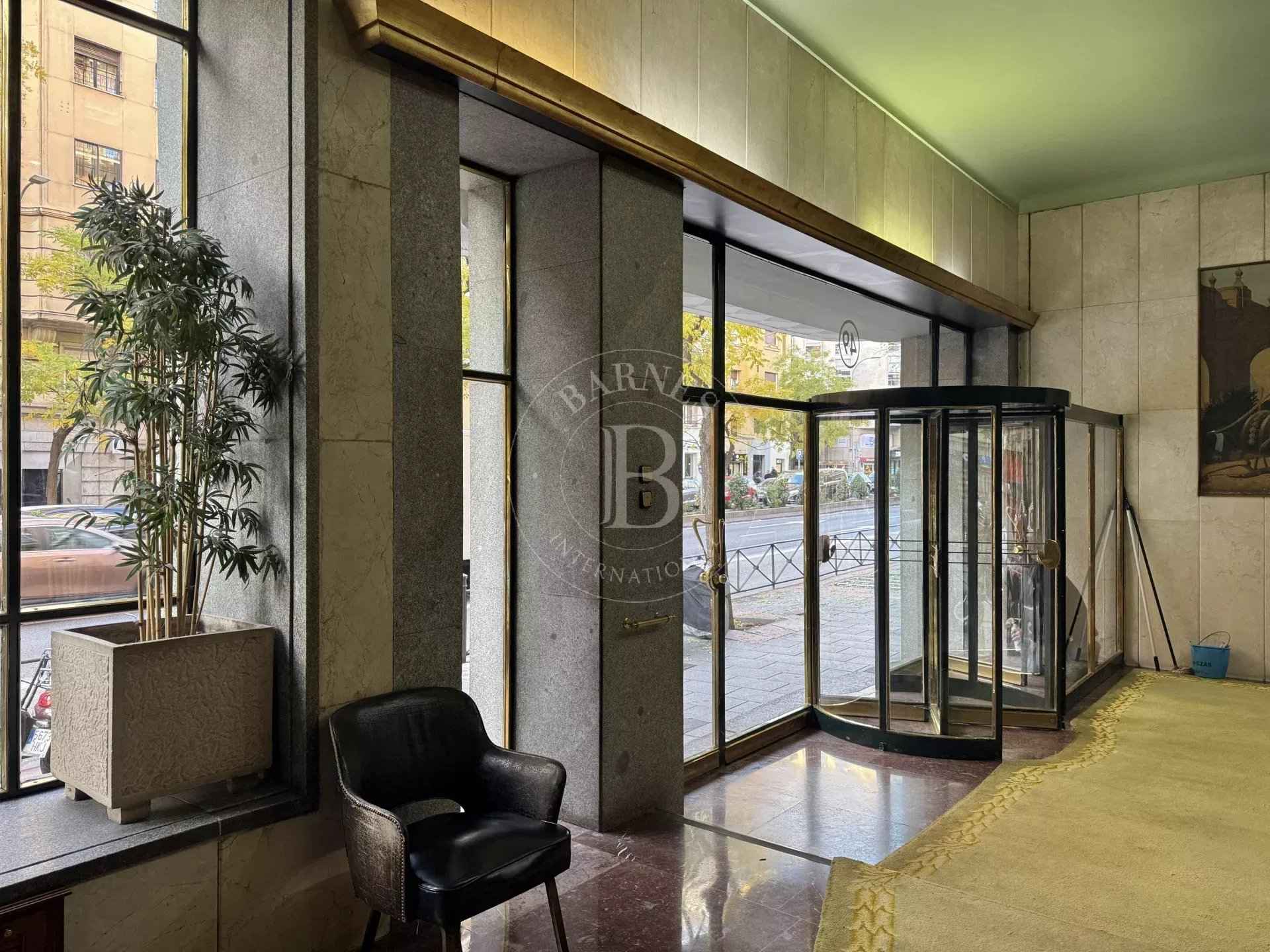 6c10e1c87aabb1668b4f0cfcb9780cf7 ec76438406 1920 original - Attribut alt par défaut.