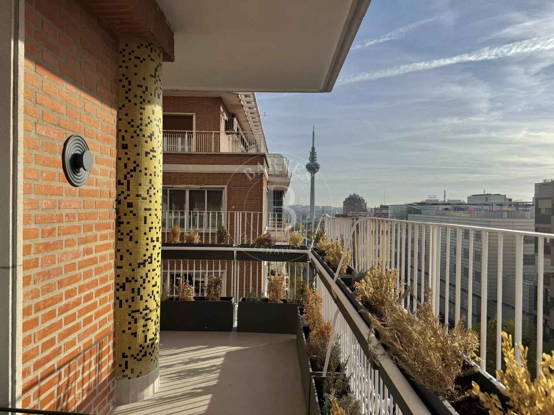 Ee16e15bf68ac27e5eabcd489f70206e 61ef10ae8e 1920 original - Attribut alt par défaut.