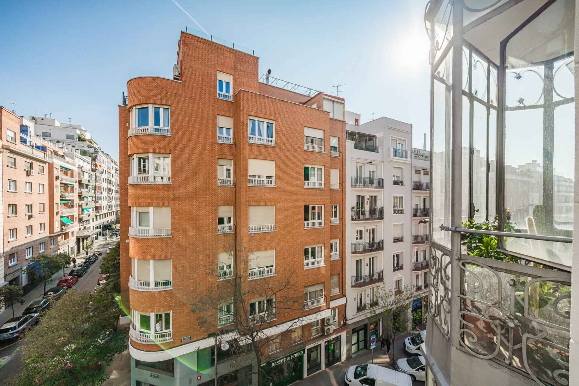 4d355893ccb91242214a3b33a37f3b1a cb8fbe48ed 1920 original - Attribut alt par défaut.