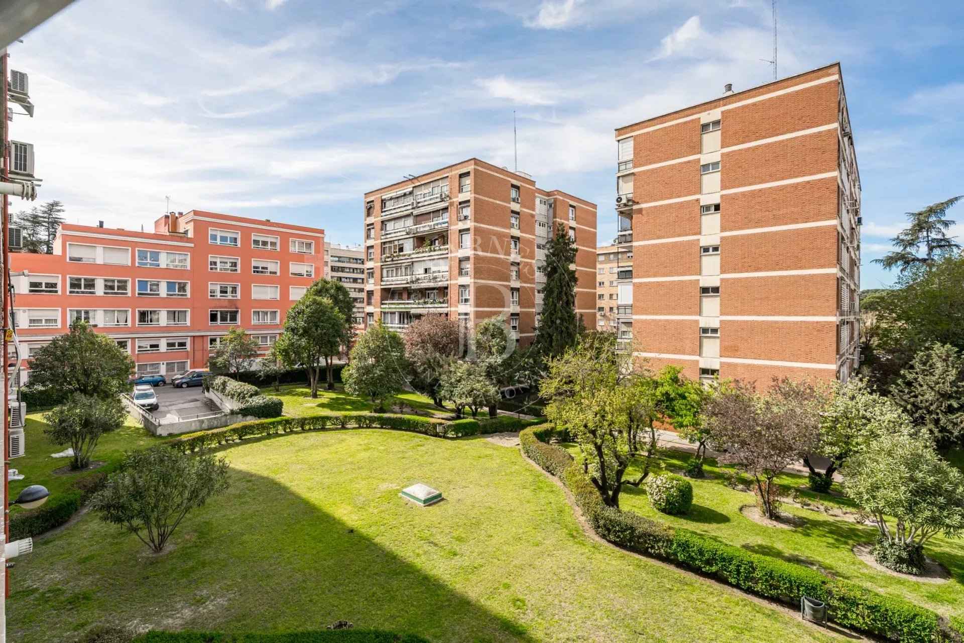 Ee251c524fc25d17745b9809f42adf66 2ae0544ee7 1920 original - Attribut alt par défaut.