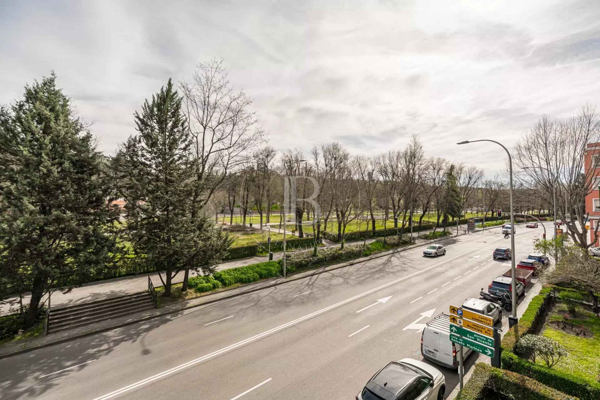 Fa7e59816b2b02042a028c78abc7f02c f6db12bbe6 1920 original - Attribut alt par défaut.