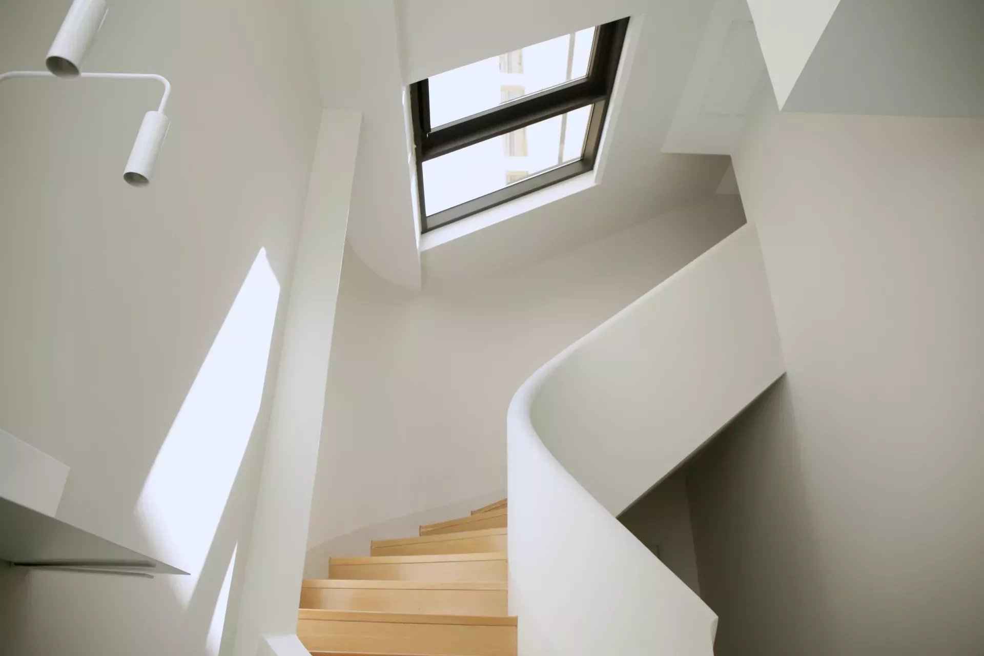 36a23c29744308b0ee5dc849880bd3a7 817e28fe89 1920 original - Attribut alt par défaut.