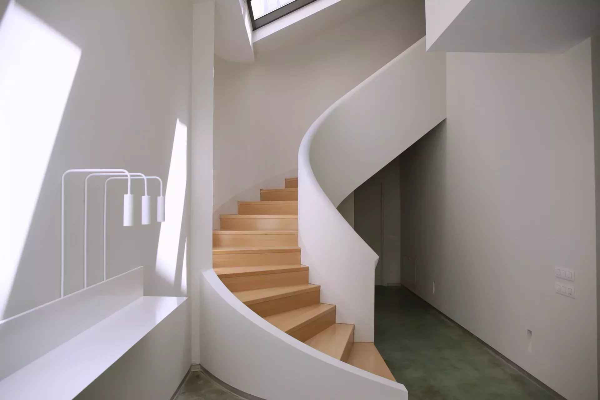 9d49d60cbde511d2ee291de2f637aaa6 71302944bd 1920 original - Attribut alt par défaut.