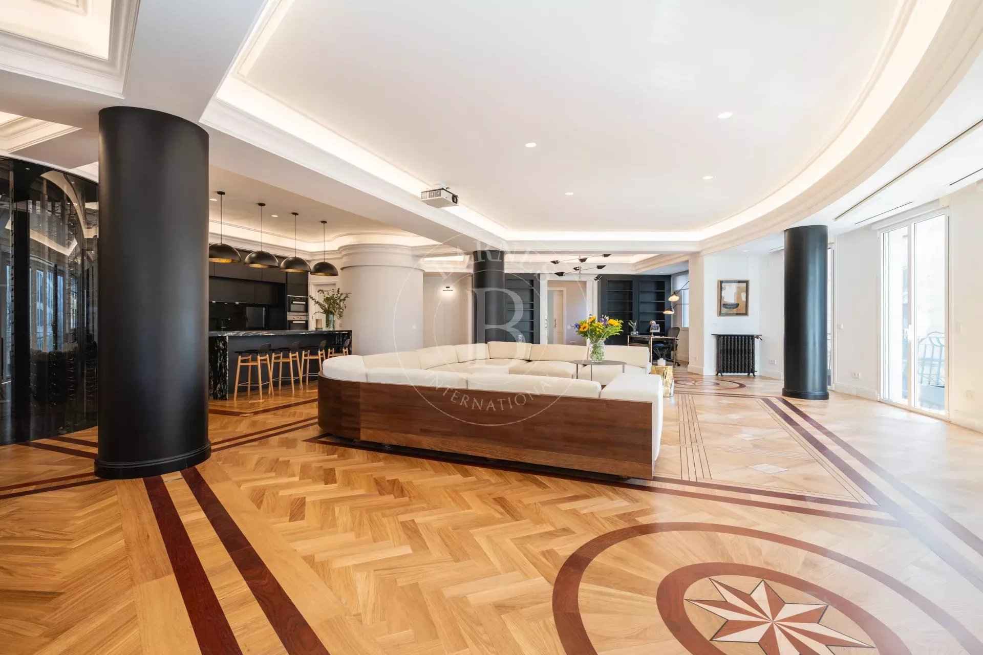 37e7fb8ed413c6a5df61098eb01ac182 1906f23b72 1920 original - Attribut alt par défaut.