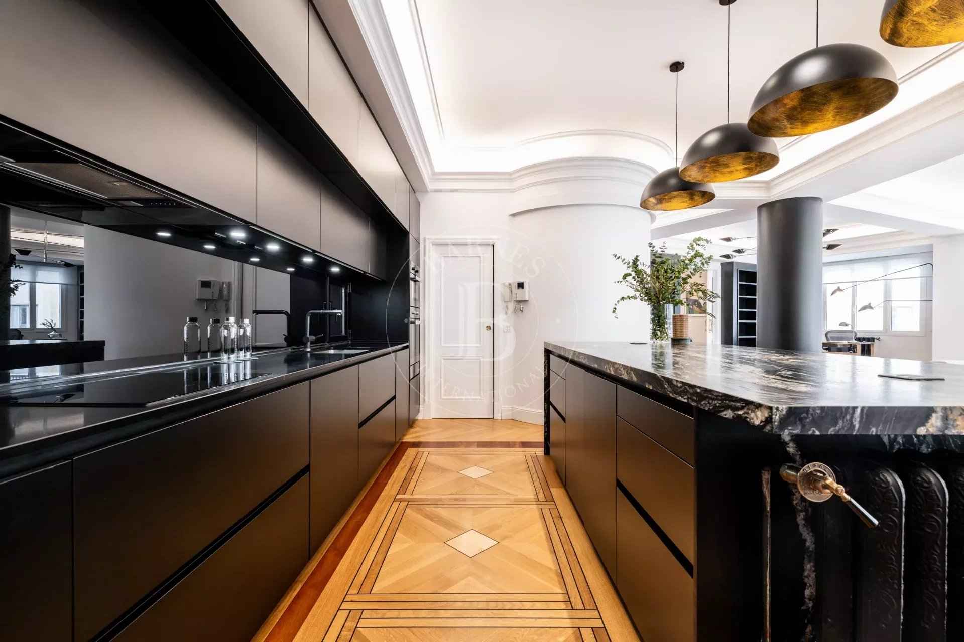 46c46f4057c16f2a0a8312c1de79e911 298b71f667 1920 original - Attribut alt par défaut.