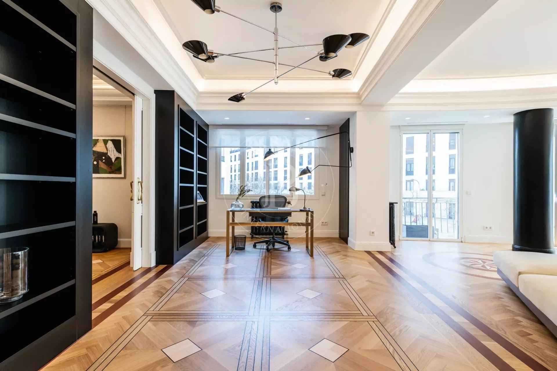 A2b7bf5f230918676f304b95ab41067d eea66aee36 1920 original - Attribut alt par défaut.