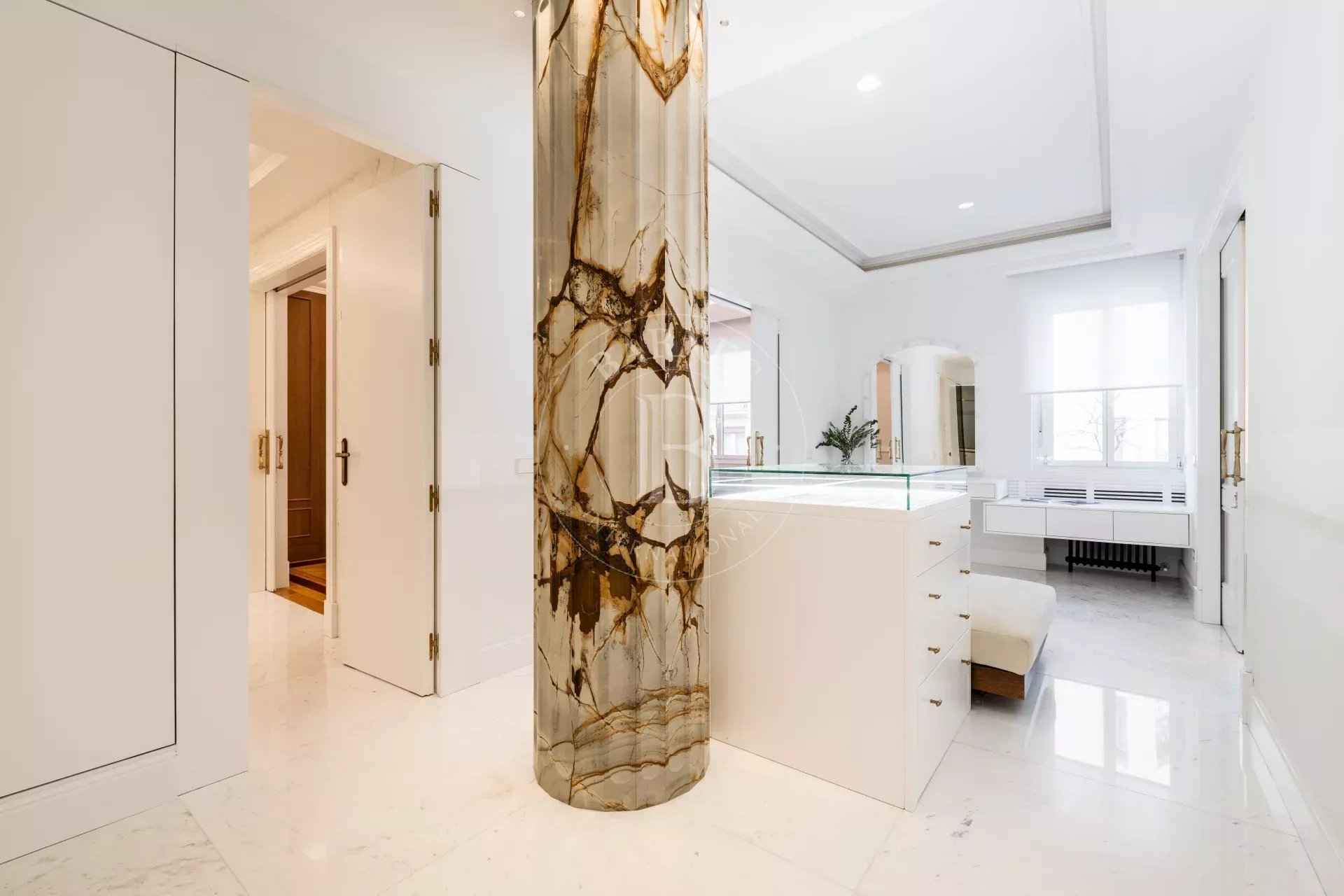 27a482c799771d7cefa04756075d5346 c12bb45cbf 1920 original - Attribut alt par défaut.