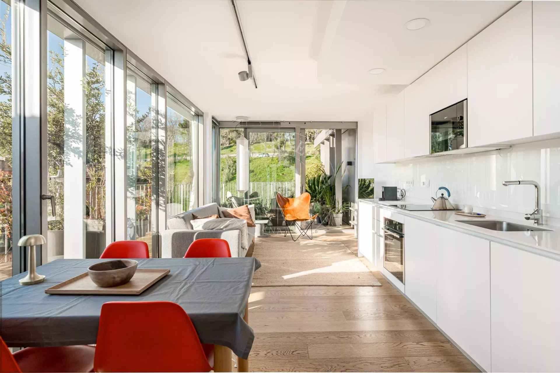 A6ba3d0695cdb4d457db525eaad14c9a f9e06f3e8c 1920 original - Attribut alt par défaut.