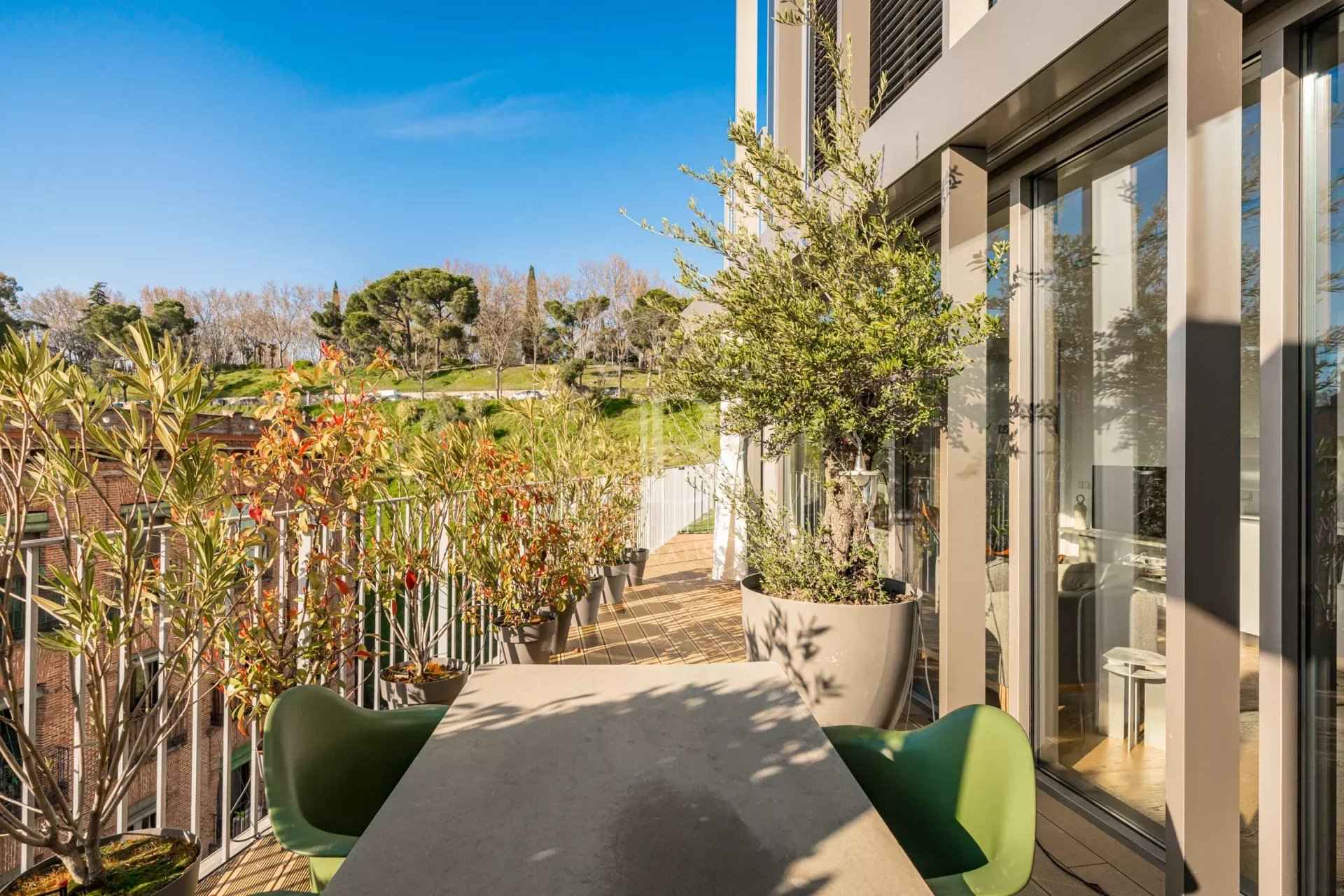 E0e0f029a12f93cb2a636f5212cbdcba 4817960b46 1920 original - Attribut alt par défaut.