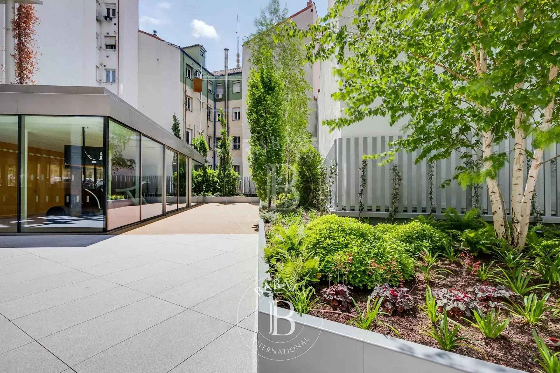 D2bc3939e5e9c379be8bf517512bdd52 d7f76a3028 1920 original - Attribut alt par défaut.