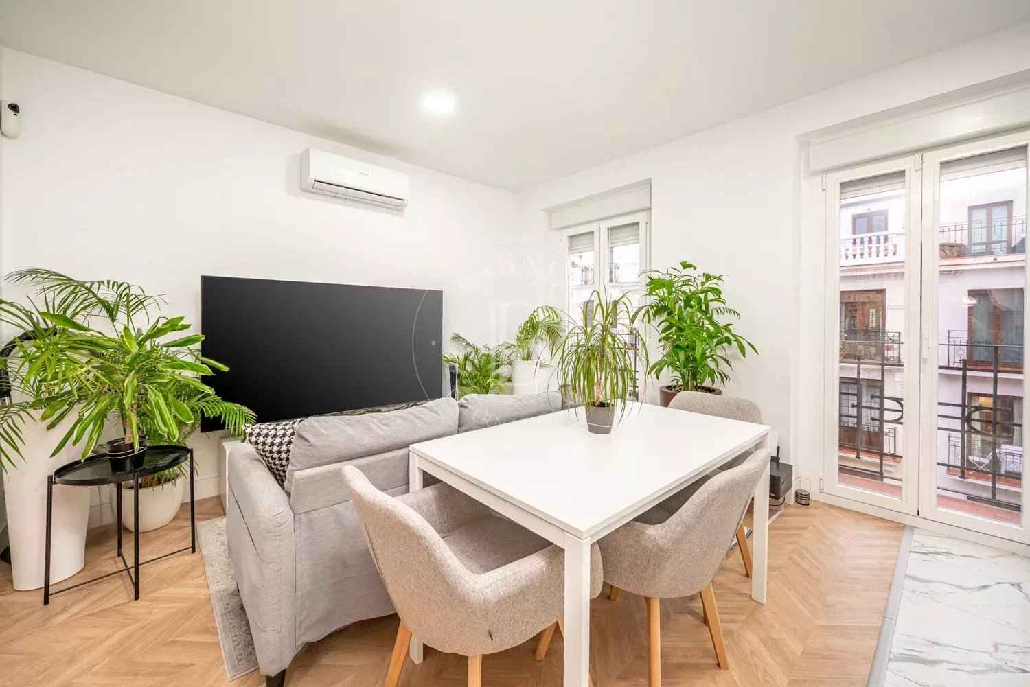 A4cc186ad43940ef25221843592d3118 0ee1e829ef 1500 original - Attribut alt par défaut.