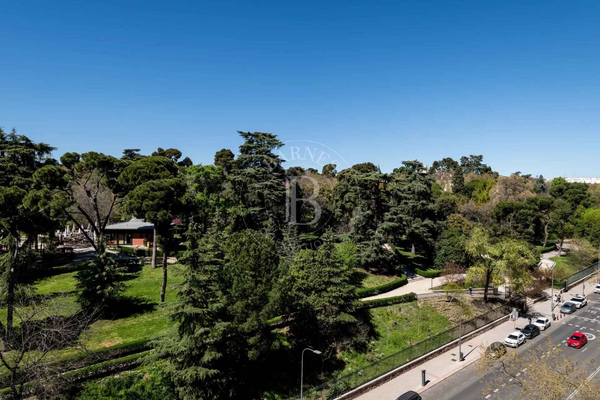 45df77d29e753b226ef2bff0beace1c0 aede486651 1920 original - Attribut alt par défaut.