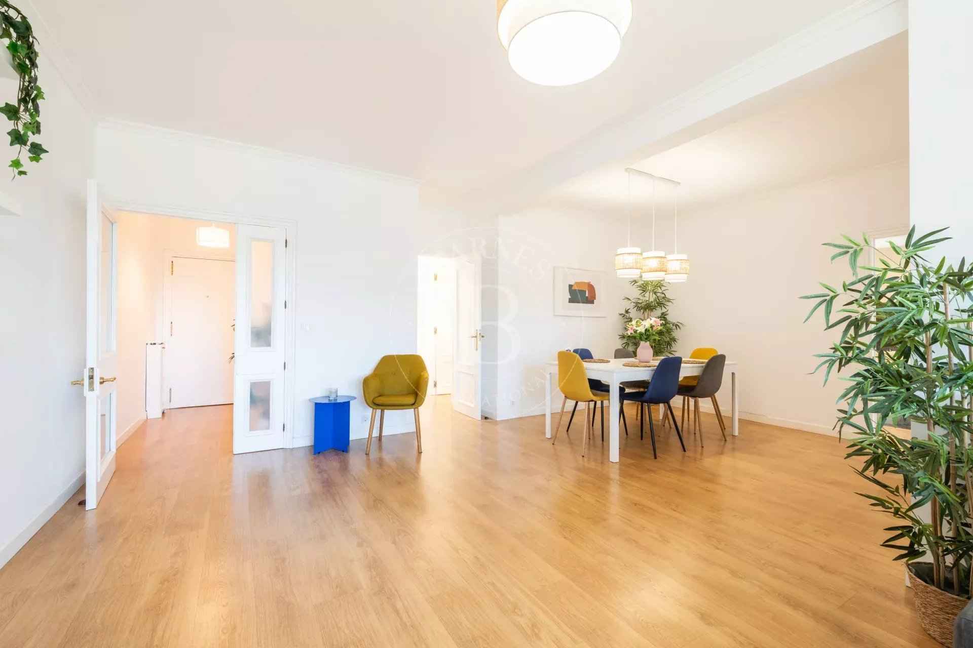 57e6032834f122a5ca6475486403e2b0 b6f6f4f542 1920 original - Attribut alt par défaut.