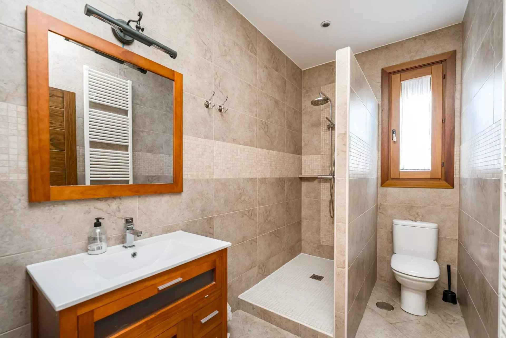 194e569a5b6735e256830c296d73bb41 a3a21e12bf 1920 original - Attribut alt par défaut.