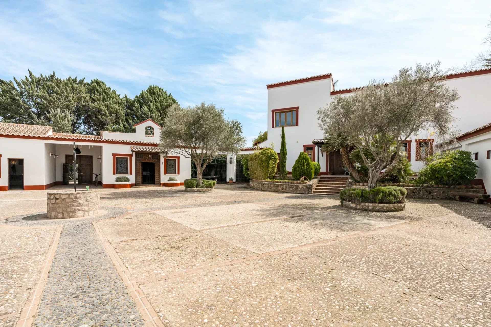 651bedbb08eb6d56b86c5082160fc4c9 d5e103eac1 1920 original - Attribut alt par défaut.