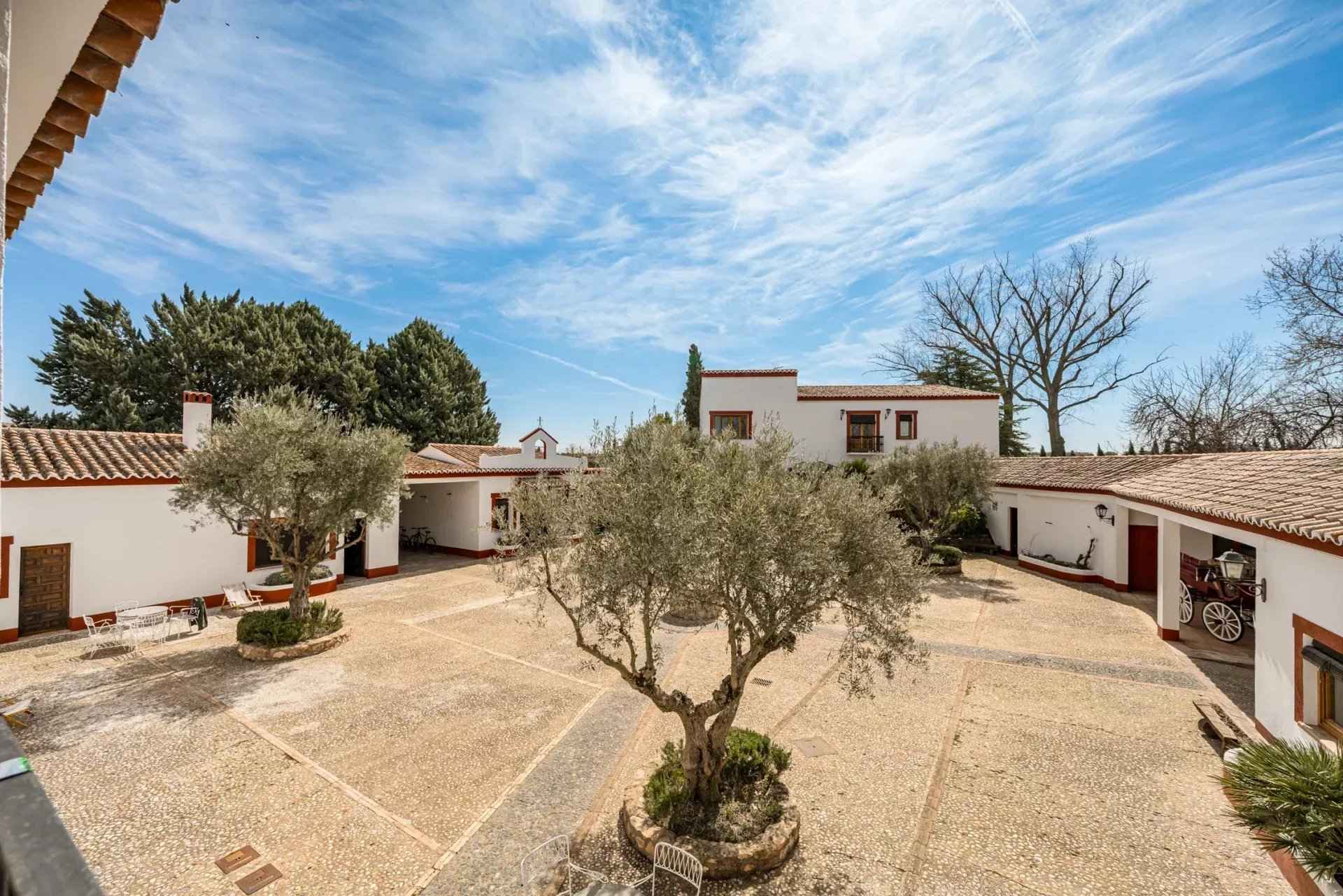 A16441f1c62e4c26a7583be2f7a142a1 12f3ee4869 1920 original - Attribut alt par défaut.