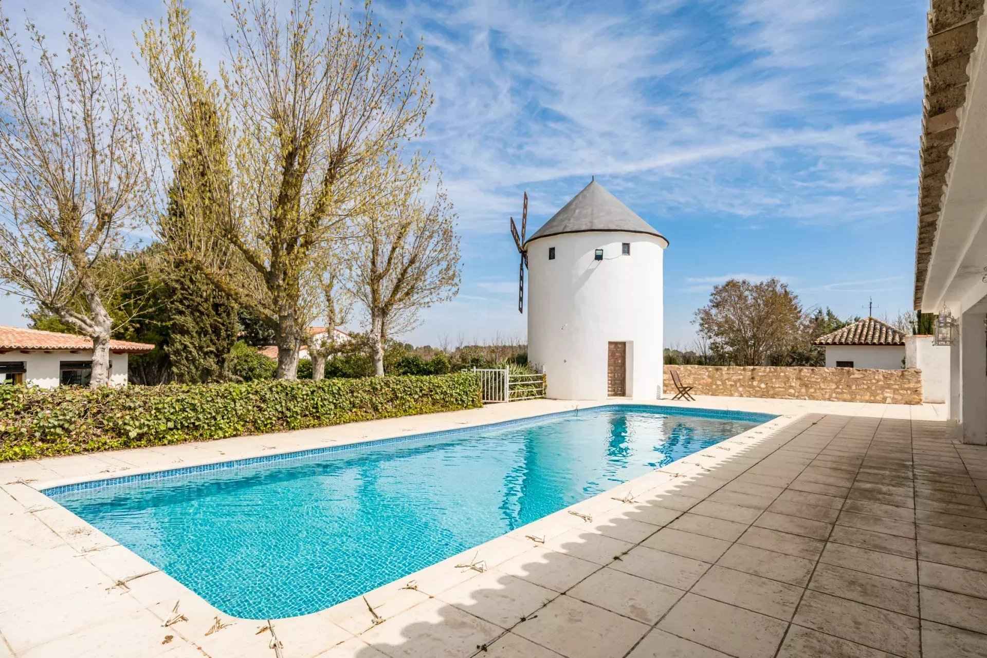 58b4aa9d7374020fda46217fcf7b7c98 9819e453b6 1920 original - Attribut alt par défaut.