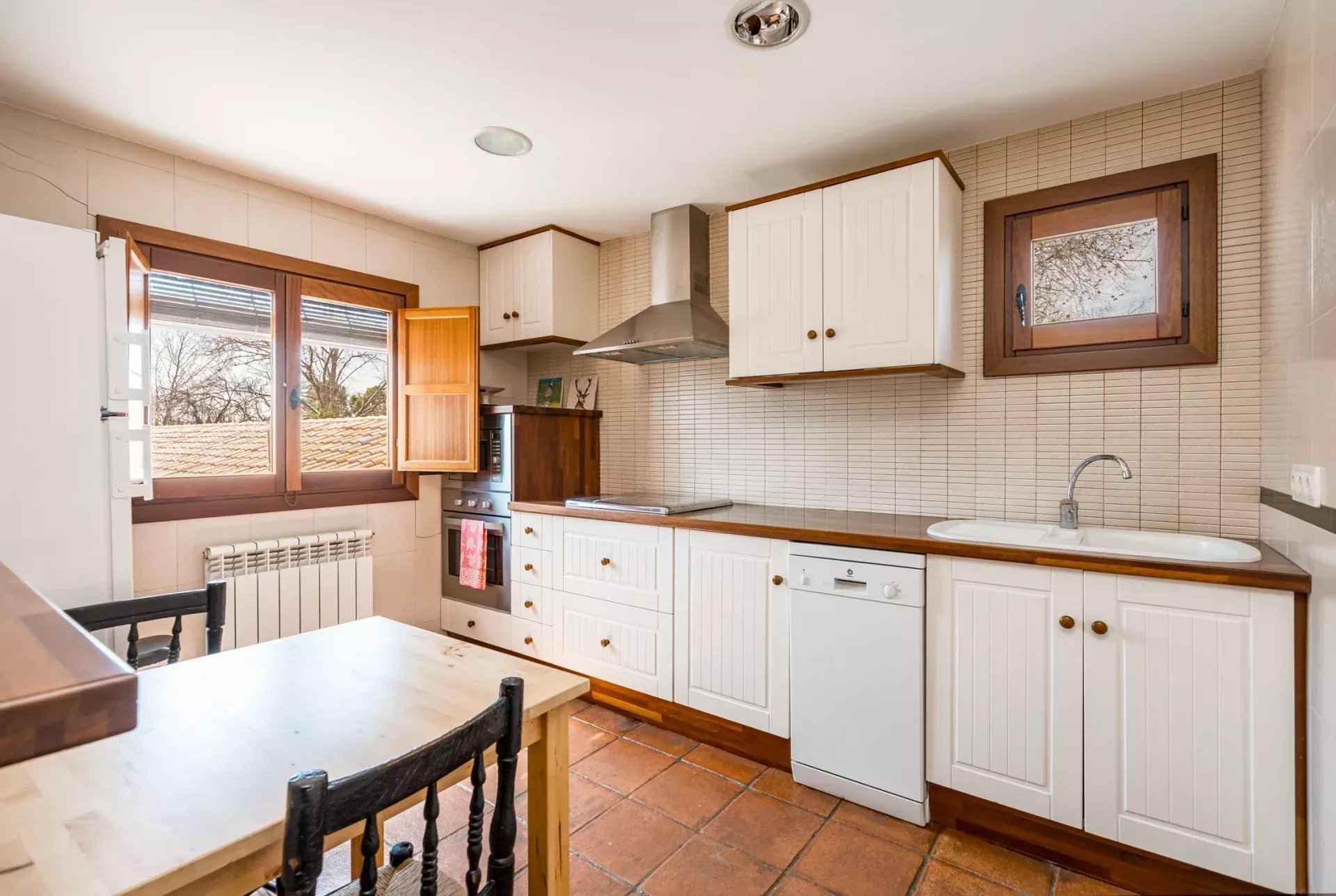 0bb32becc857a450129964795ba669d8 0d98307fb6 1920 original - Attribut alt par défaut.