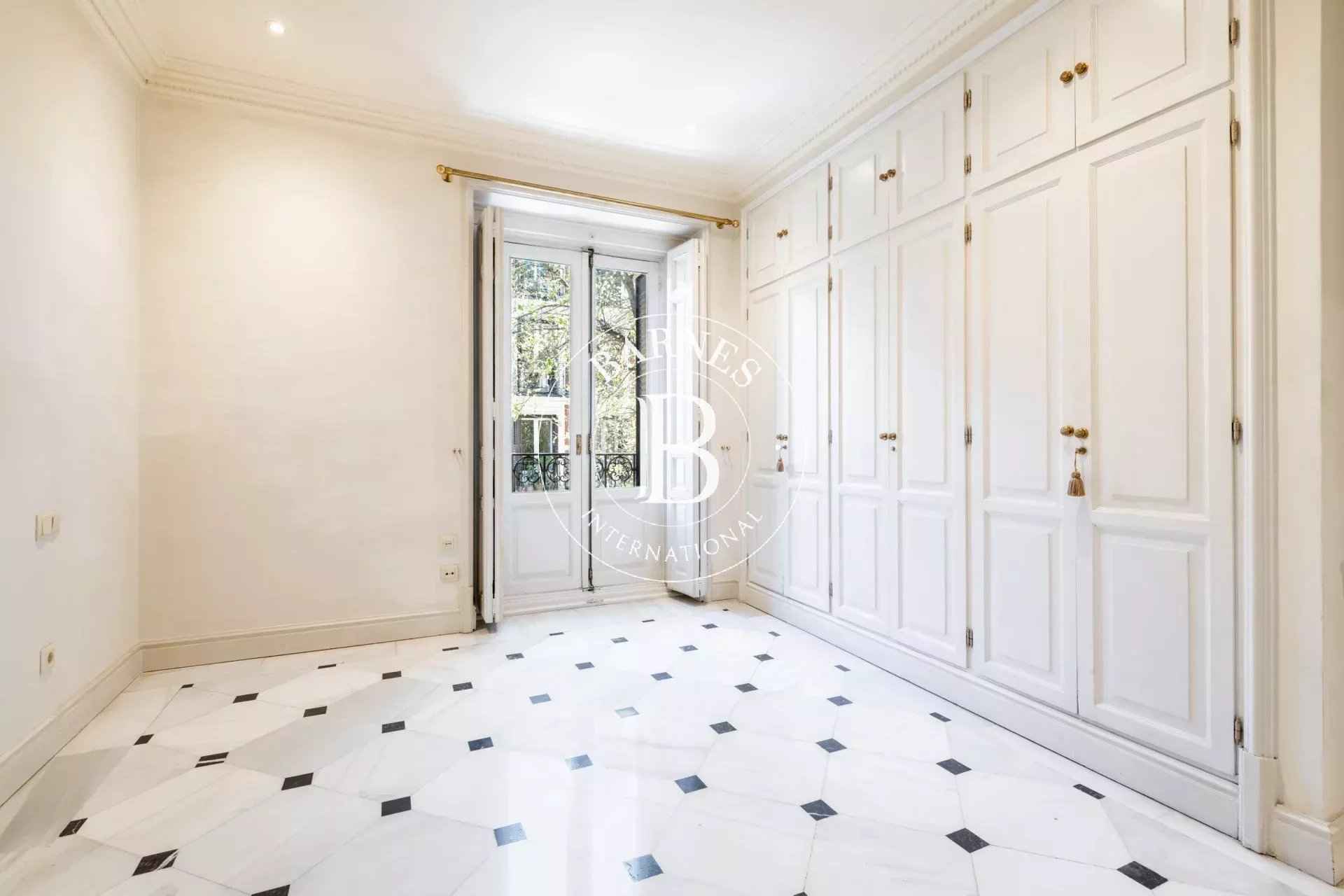 41a5e78b7d701f3ab24450d613b3f23b e246362920 1920 original - Attribut alt par défaut.