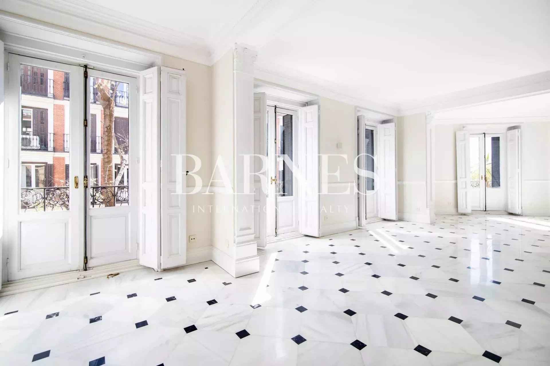 Fb1b165ffae7216bcf300adb6efd8653 cbcd796885 1920 original - Attribut alt par défaut.