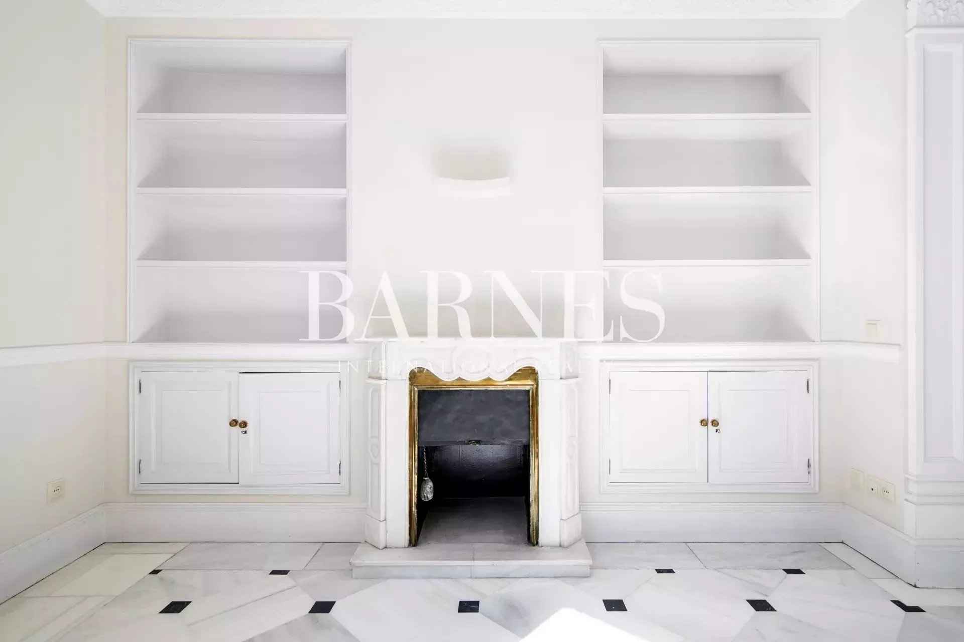 575e2dc2d21a0fd285175af27eeae45b f34cd02e85 1920 original - Attribut alt par défaut.