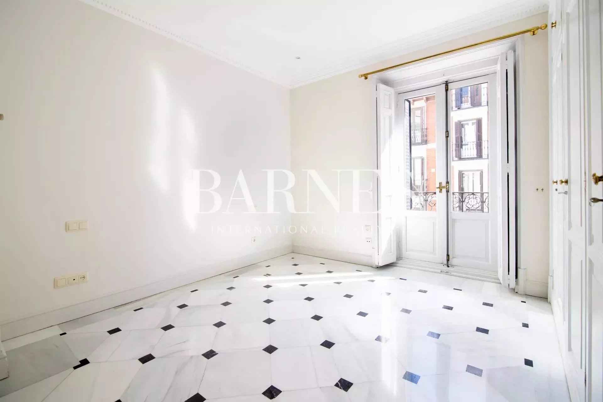 7b6668813bcacb612a5debecb098ebfa 6b7a8b4f0e 1920 original - Attribut alt par défaut.