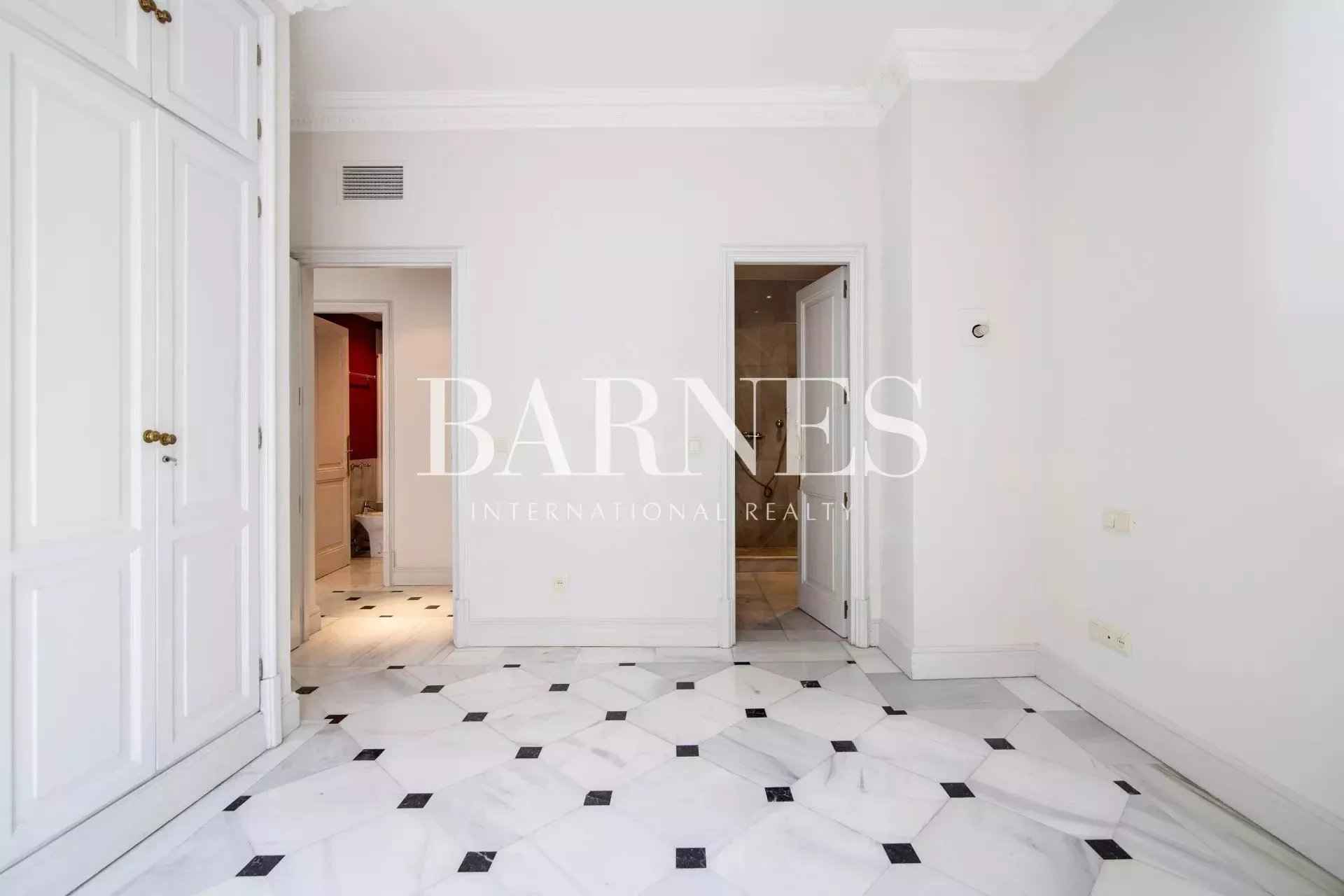 Ea5a82267b58349ad1b00101bbd0e4a8 b8bfe26a53 1920 original - Attribut alt par défaut.