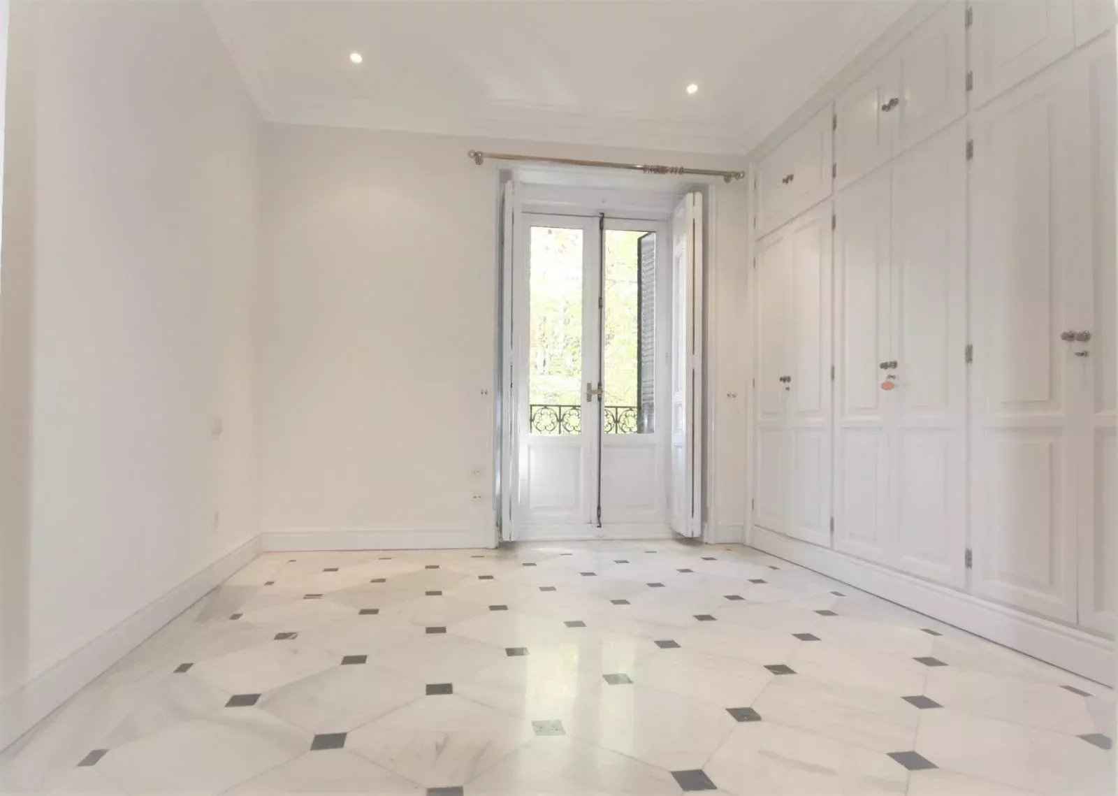 F70e5ab05f955c0514960a894ef7dc54 7790cc193d 1600 original - Attribut alt par défaut.