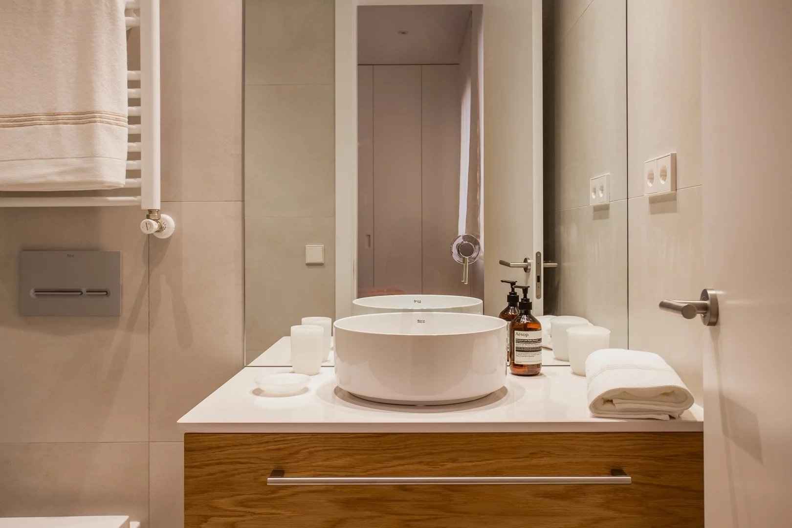 7068498b1668a25032968530ebe4b0ee 5e8096961c 1620 original - Attribut alt par défaut.