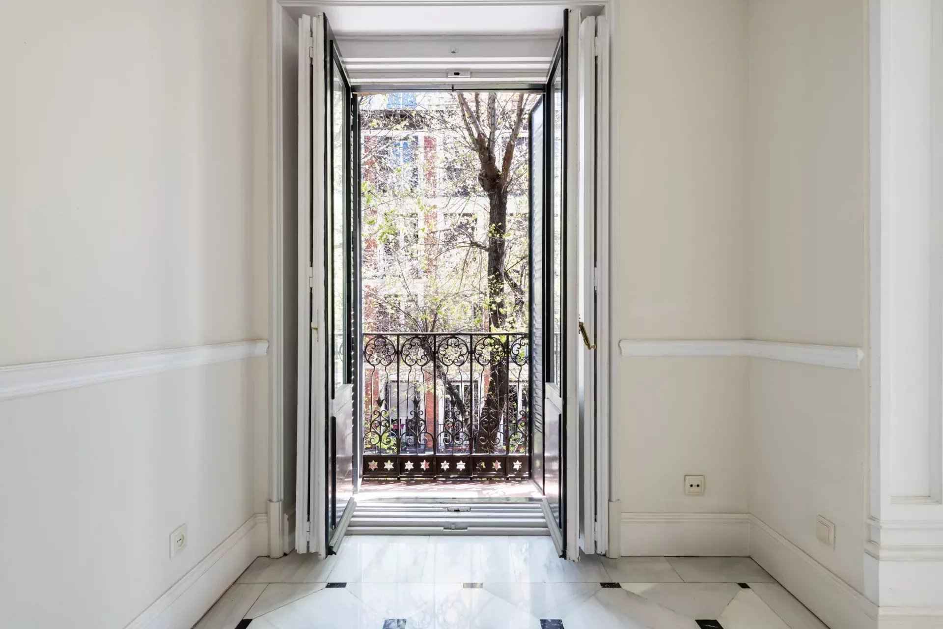 0d9e8e9cf9b5ff281cf8971478138bf2 a984a45281 1920 original - Attribut alt par défaut.