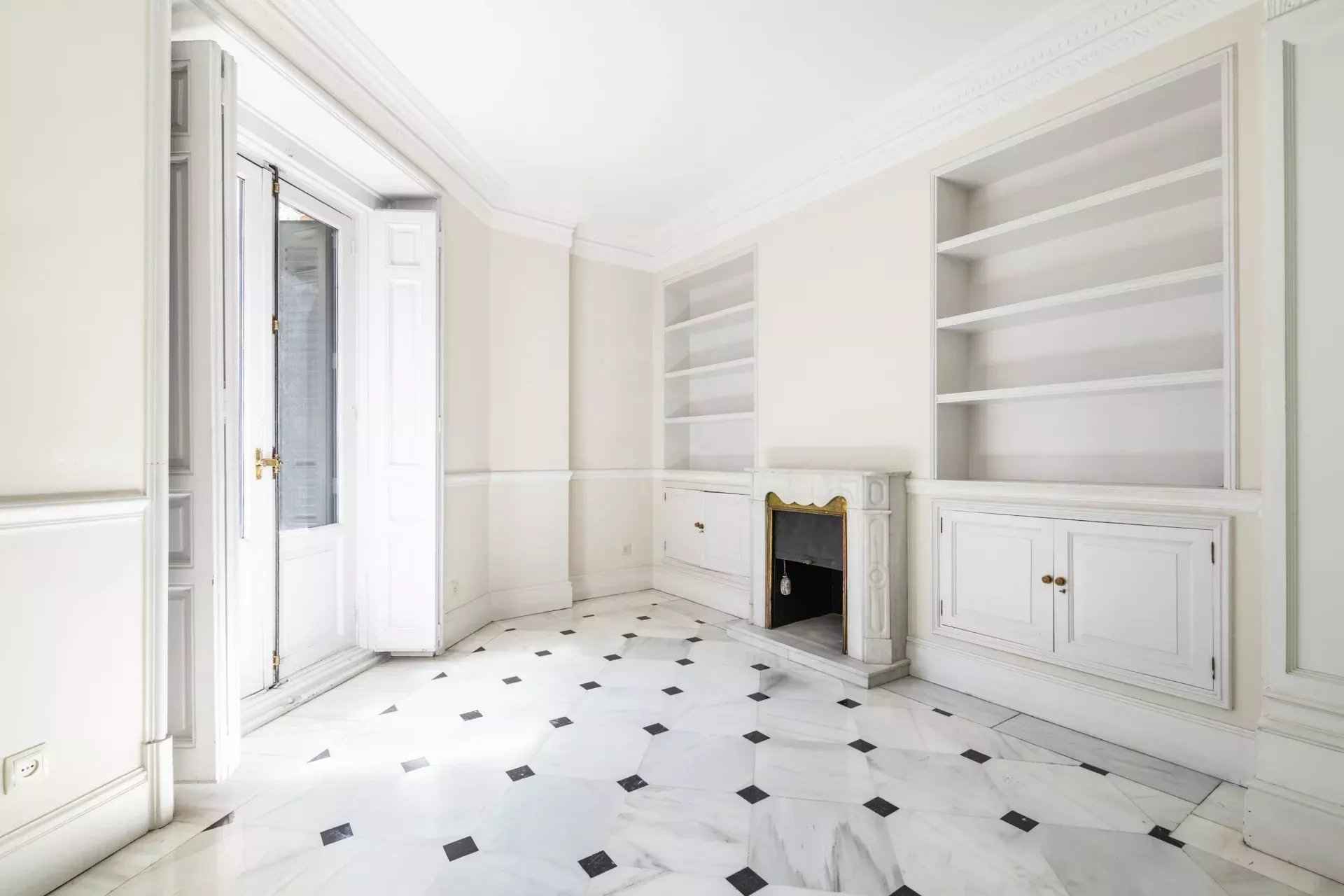 2f6d4cb704d54de192535fe3b634d93b 000bf50e94 1920 original - Attribut alt par défaut.