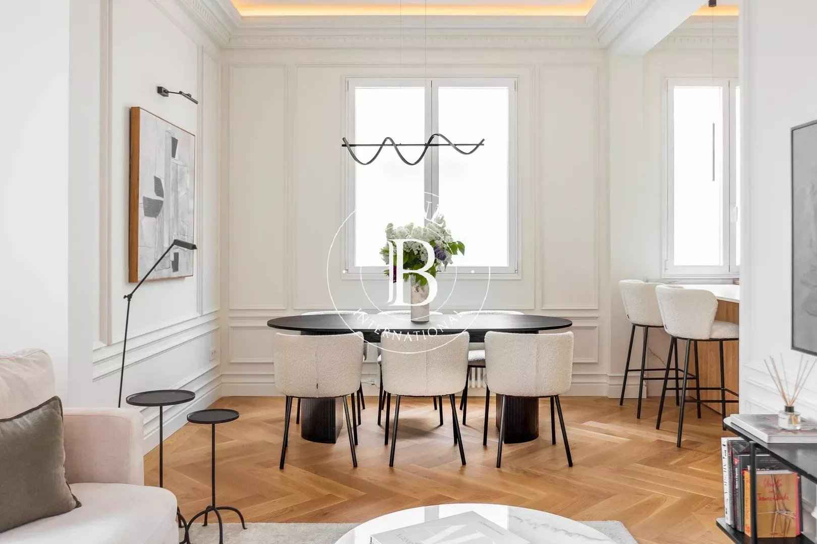 300eef361aff2649d6ac5385450d5ecf 0d76a6444b 1620 original - Attribut alt par défaut.