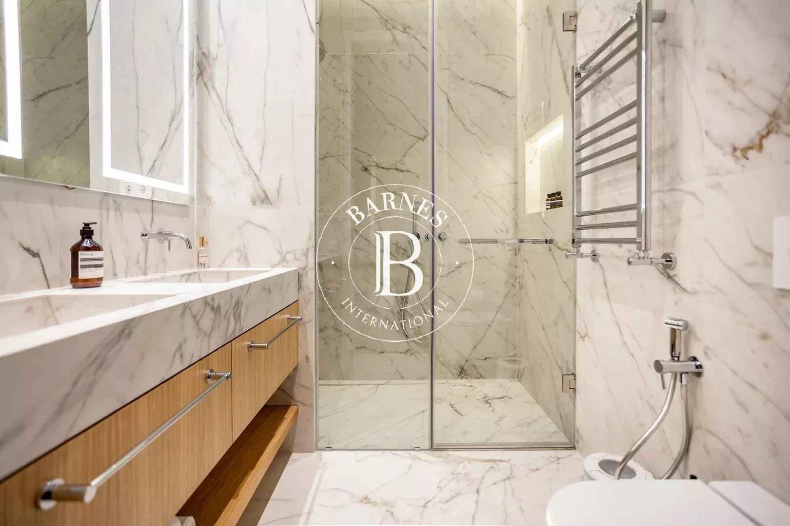 E054b68c27c48697e7f1539575821555 322db23f1e 1620 original - Attribut alt par défaut.