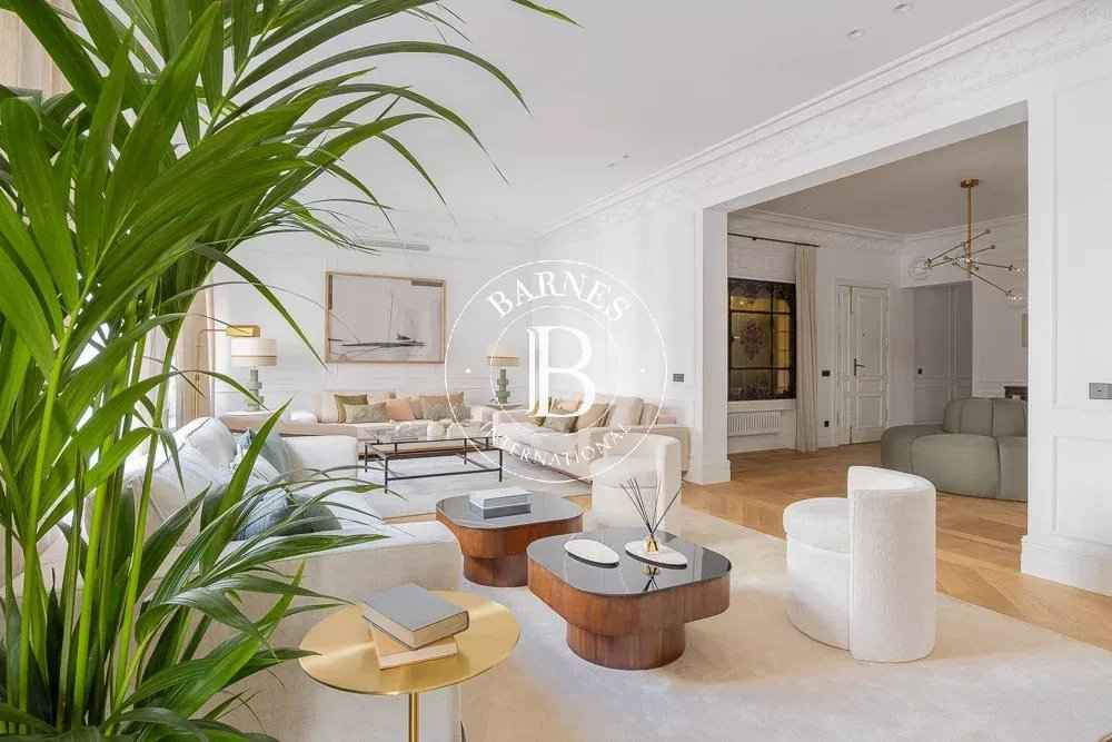 81a4345c214cc91c8f8be7608528c8fb 3cebc9a37a 1000 original - Attribut alt par défaut.