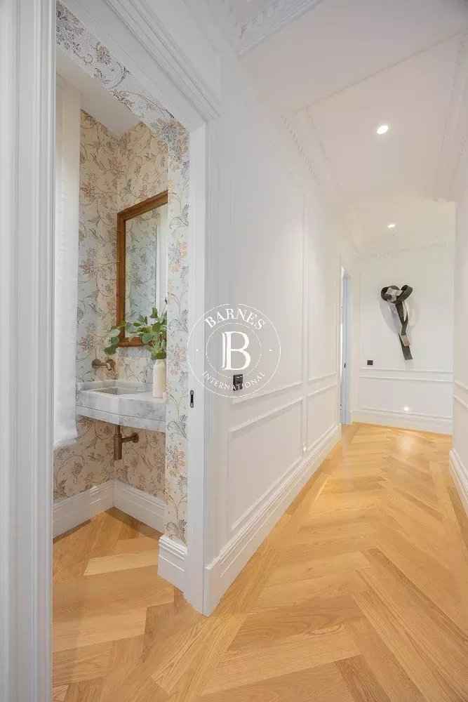 0a24290c9e35e071fa4461db4ff7cd64 0198b3370f 1000 original - Attribut alt par défaut.