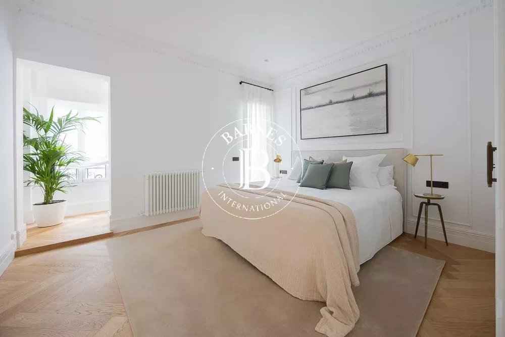 13c2310542d9ee47e175b94802558afb 98a66e8687 1000 original - Attribut alt par défaut.