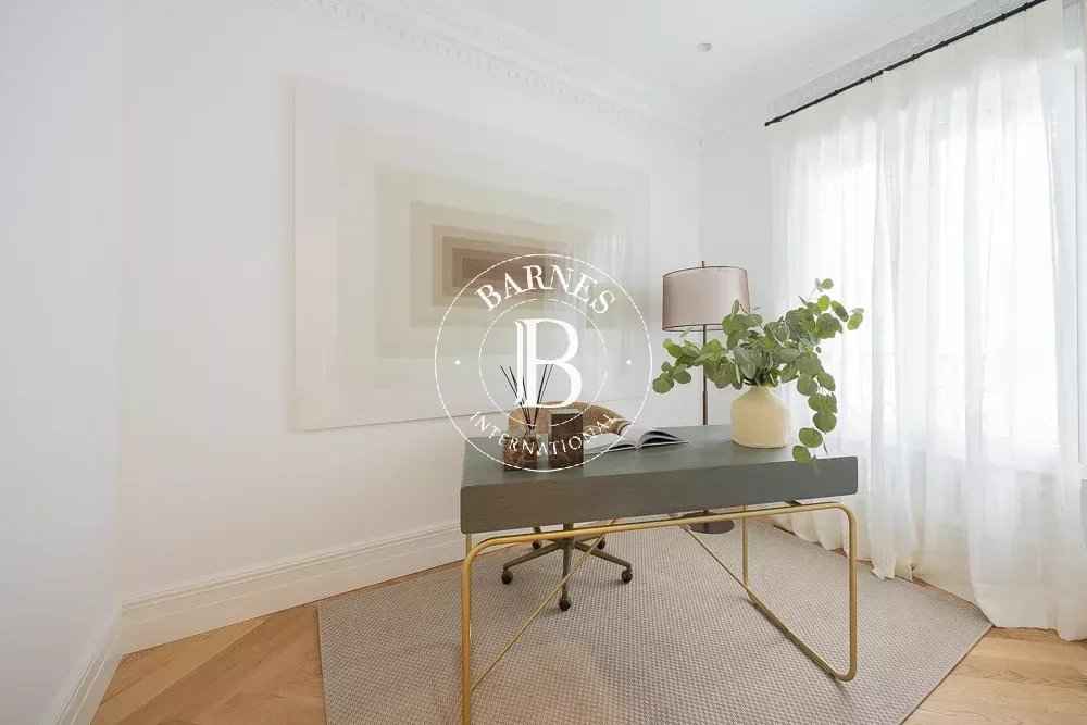 40227f73701f557e7163cafb1e763f9d 8c28b655e3 1000 original - Attribut alt par défaut.