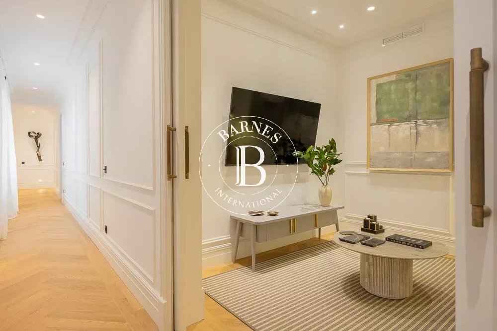 969fb51559361004b00c5ca76a1f036d c0ec639779 1000 original - Attribut alt par défaut.