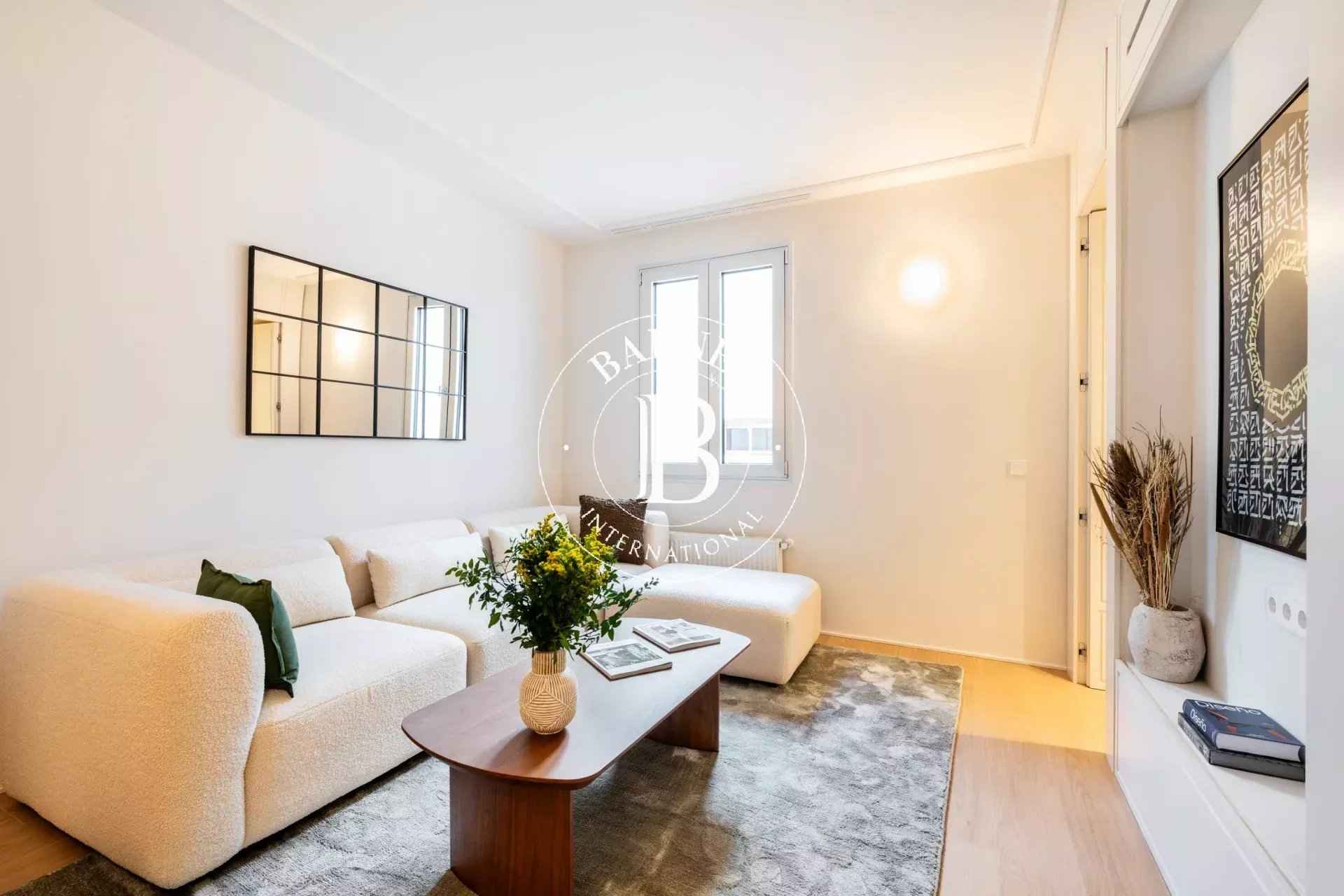 Ceed02540c6d1c340f24761421625562 71c69e038c 1920 original - Attribut alt par défaut.