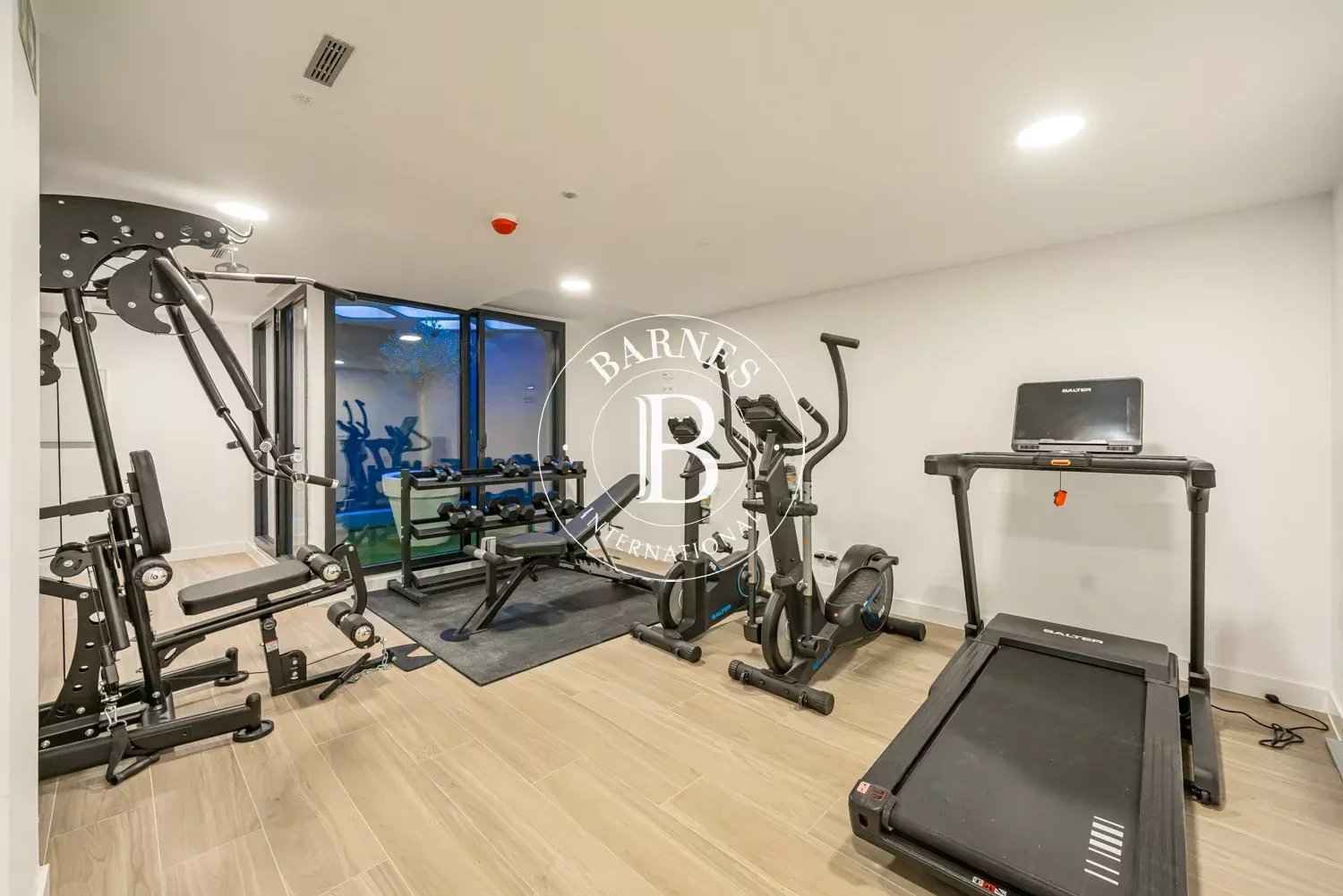 0118525ae98e367f7f0bc7c53e46896f f1484dc74a 1500 original - Attribut alt par défaut.