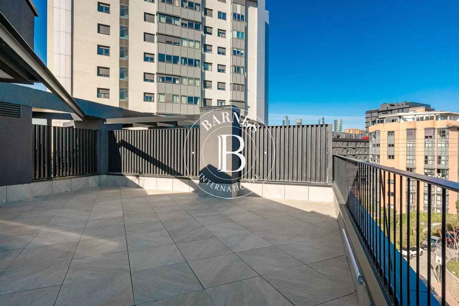 90cfa2fa613374b0b7327e76a488efae 7446c8640f 1500 original - Attribut alt par défaut.