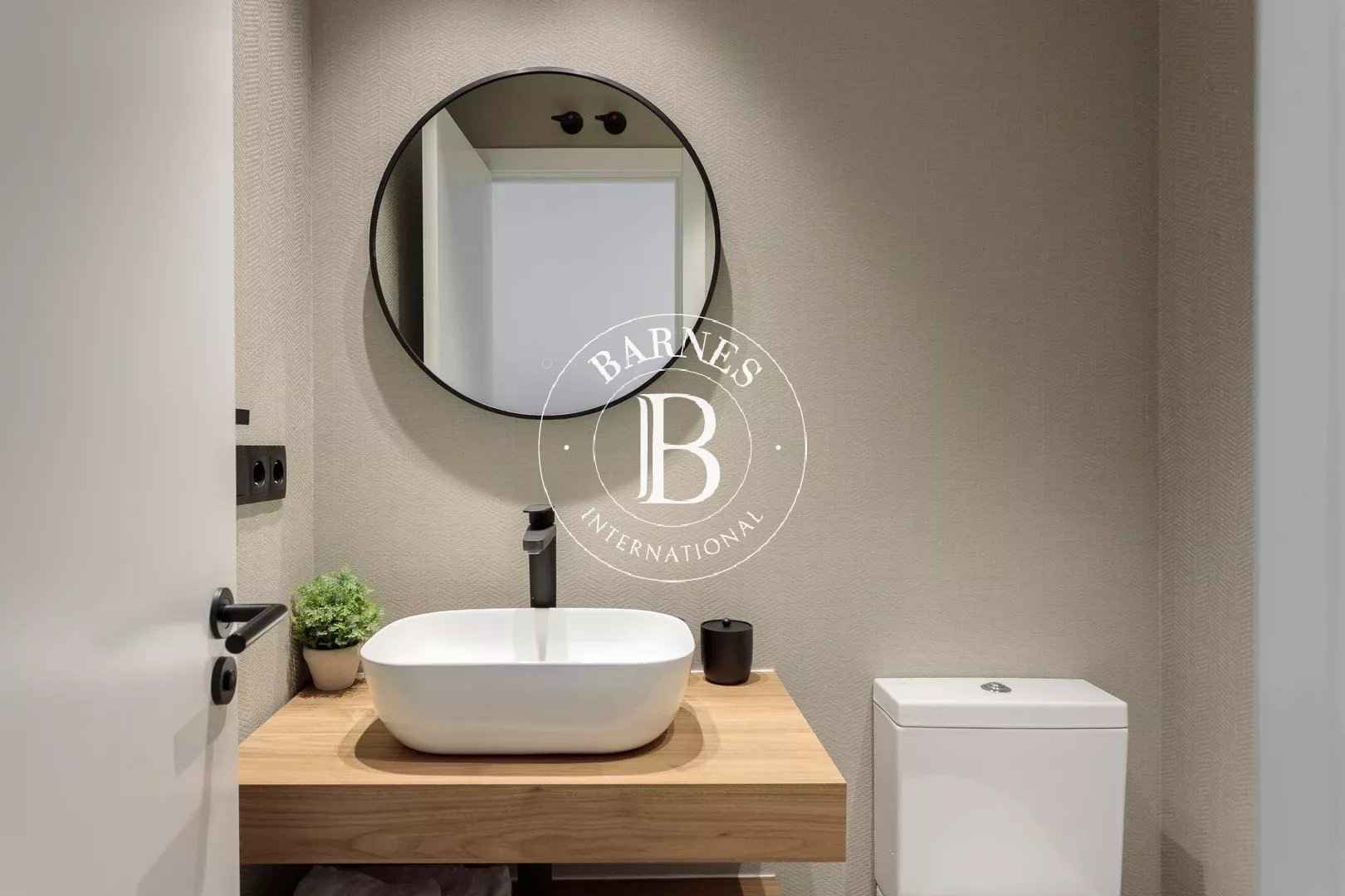 4fa13fd5bcfaa91d33d2cbb882e6a981 6549bc2e5e 1620 original - Translation missing: en.helpers.application.image_tag.default_alt