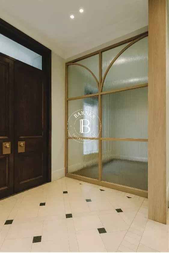 397b65583e62a8359cdde683a910a1b7 8f9c49a4fe 842 original - Attribut alt par défaut.