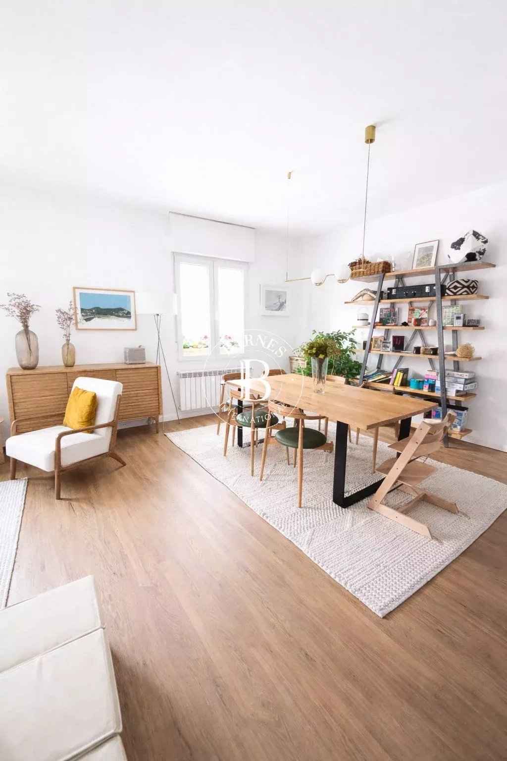 35f9c9af0aec02ae11e4f66f8db94d77 d763a4ef24 1536 original - Attribut alt par défaut.