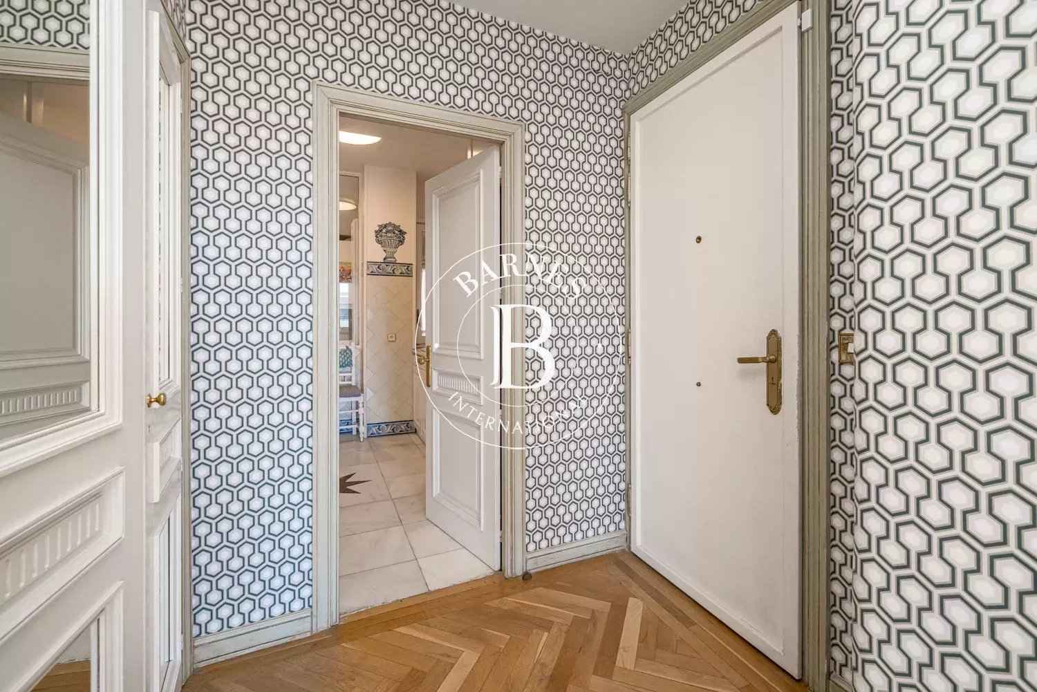 65eff2fd89b04f6cfbee332bf5e39002 2f4148d156 1500 original - Attribut alt par défaut.