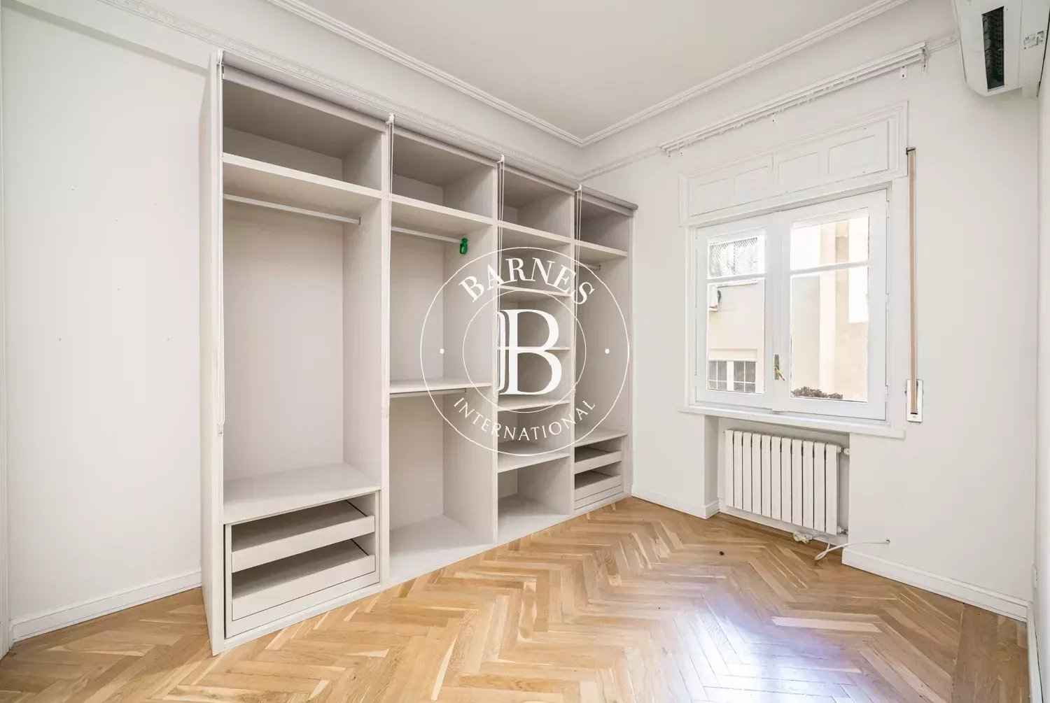 9683f499d41b9a2f519d6096efec9ec0 fe08b727c1 1500 original - Attribut alt par défaut.