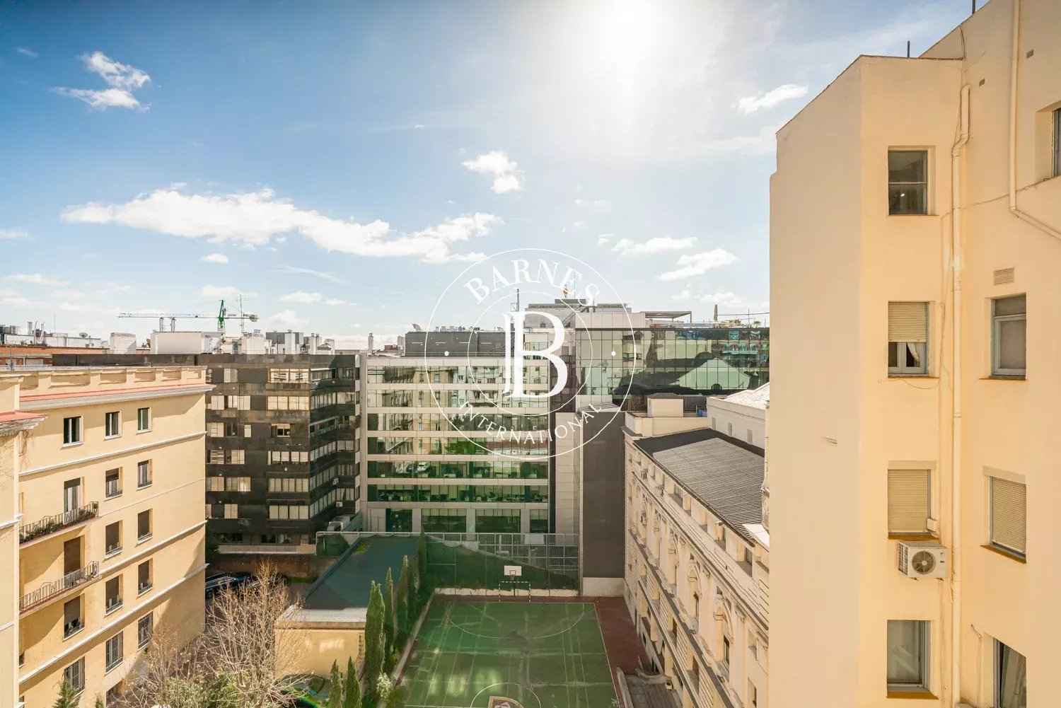 69a75e439eac0f4e76a430487c771fc9 dd0db33f10 1500 original - Attribut alt par défaut.